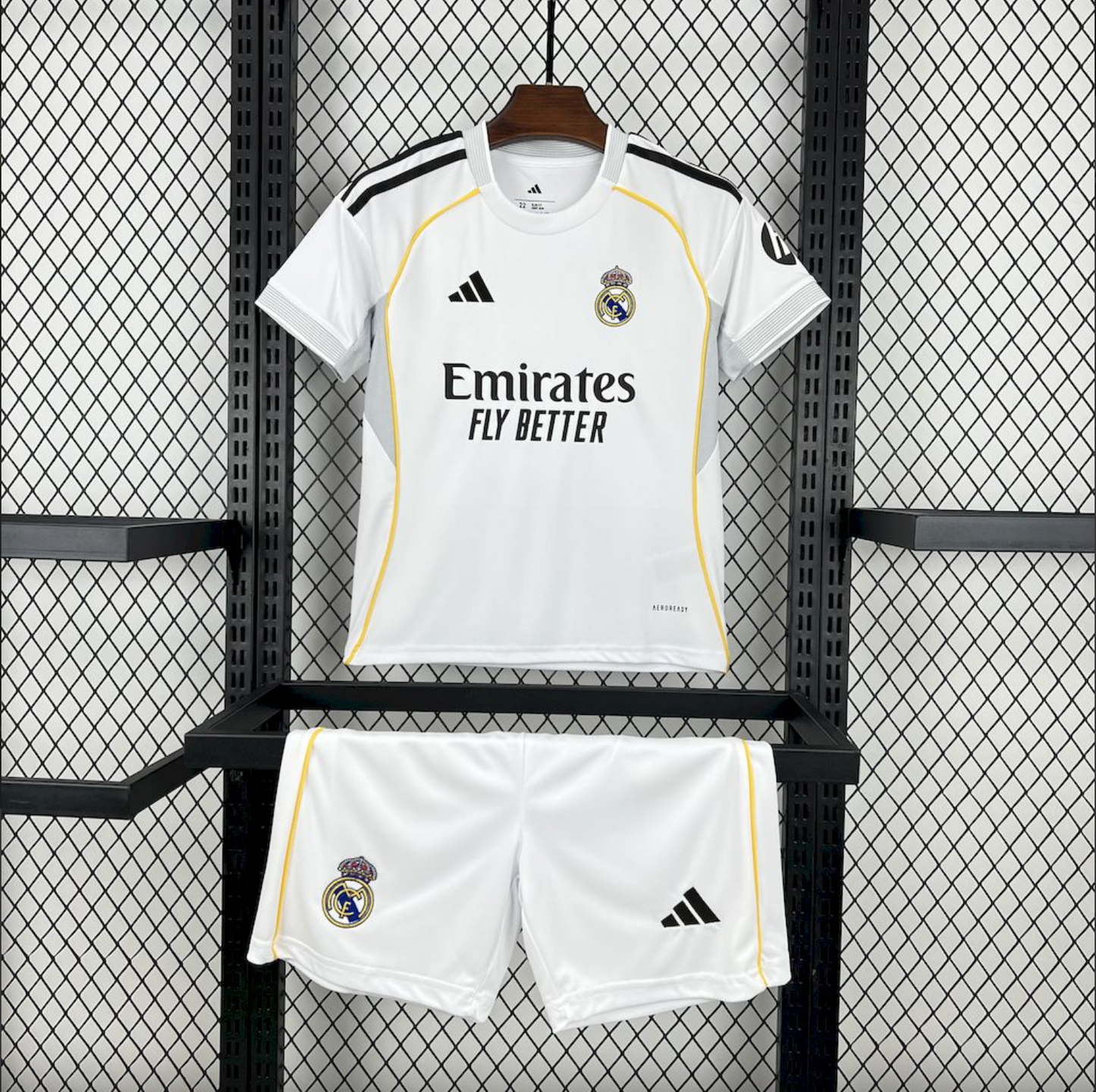 Kids Real Madrid Home 2025/26 Jersey