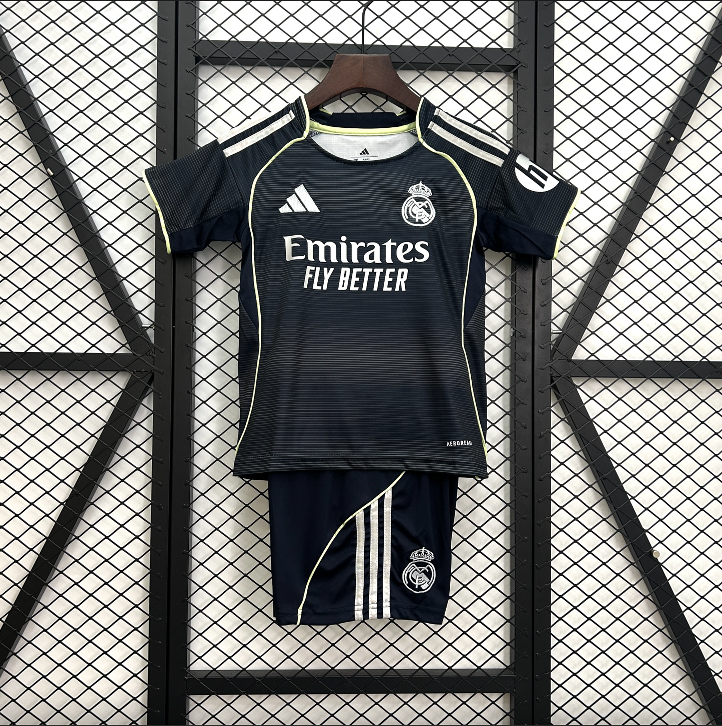 Kids Real Madrid Away 2025/26 Jersey
