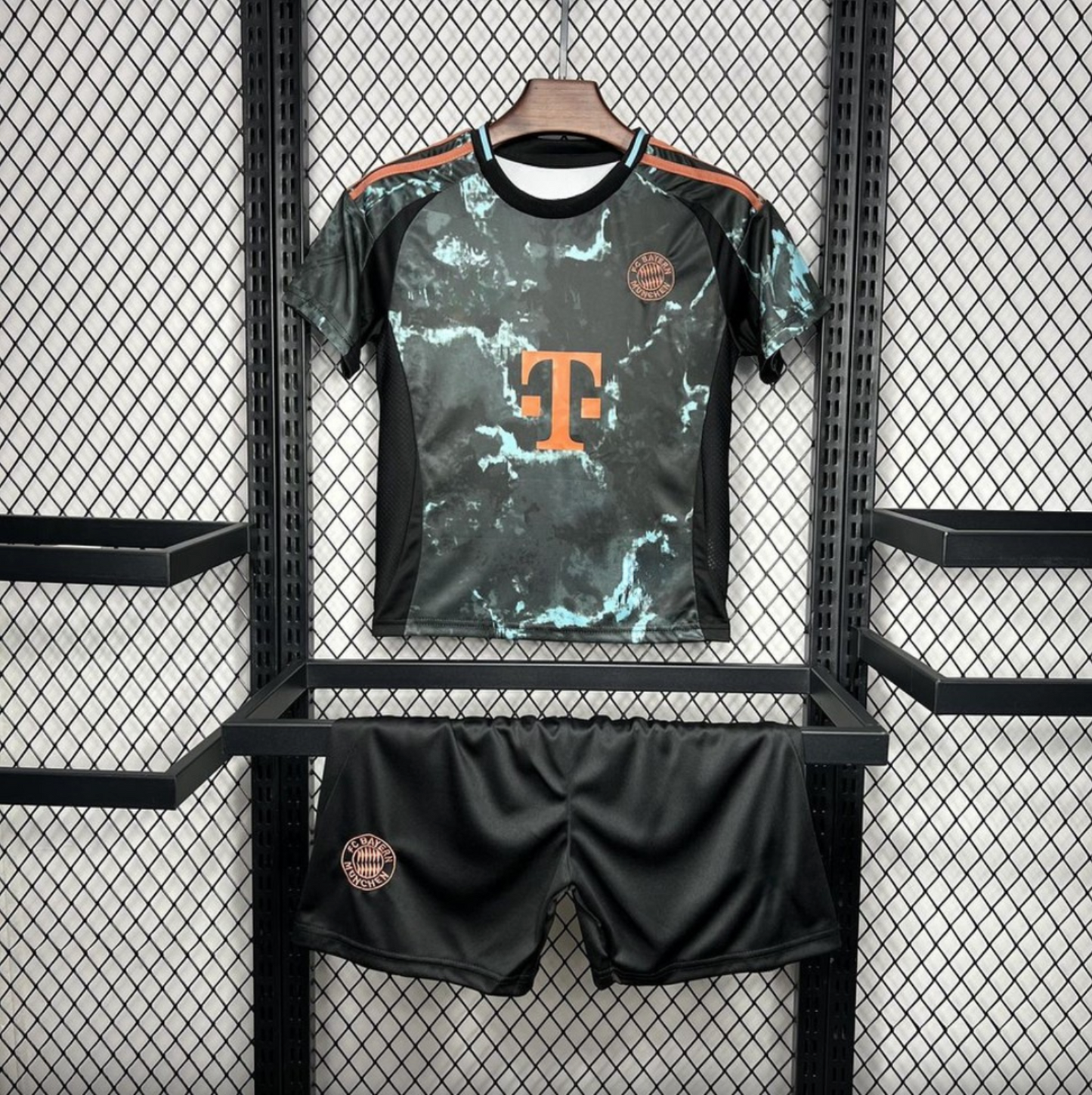 Kids Bayern Munich 2024/25 Away Jersey