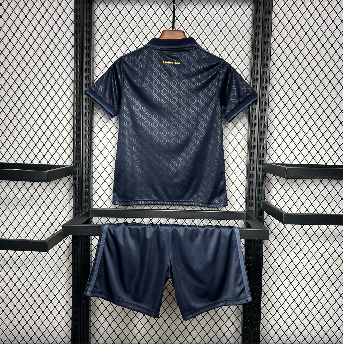 Kids Juventus 2024/25 Third Jersey