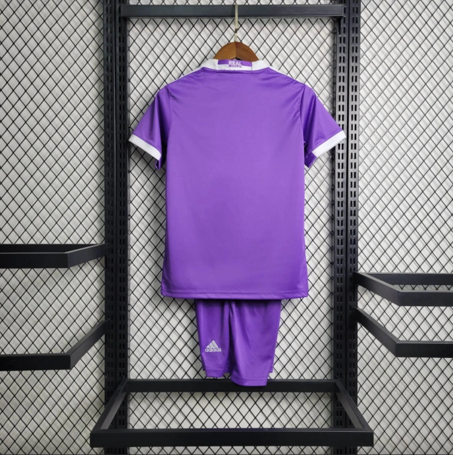 Kids Retro Real Madrid 16/17 Away Jersey