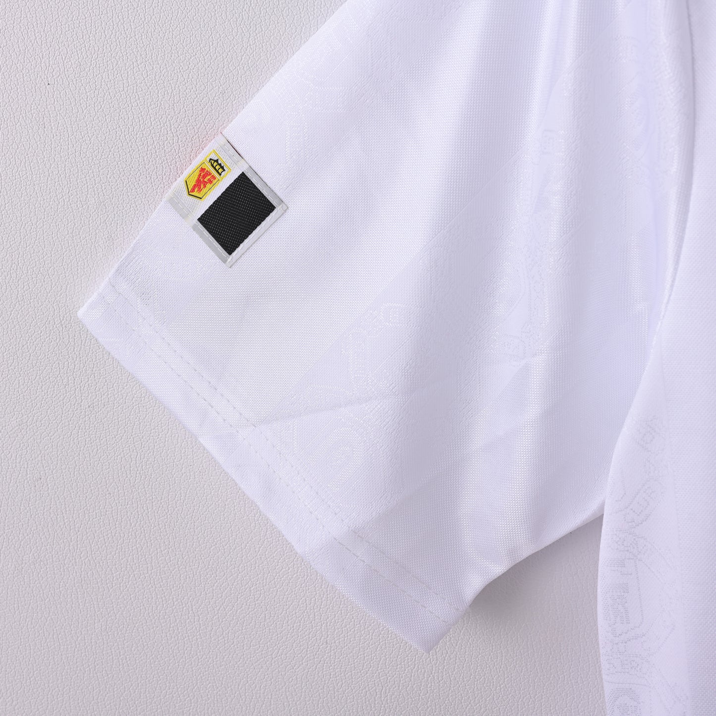 Retro Manchester United 1998/99 Jersey