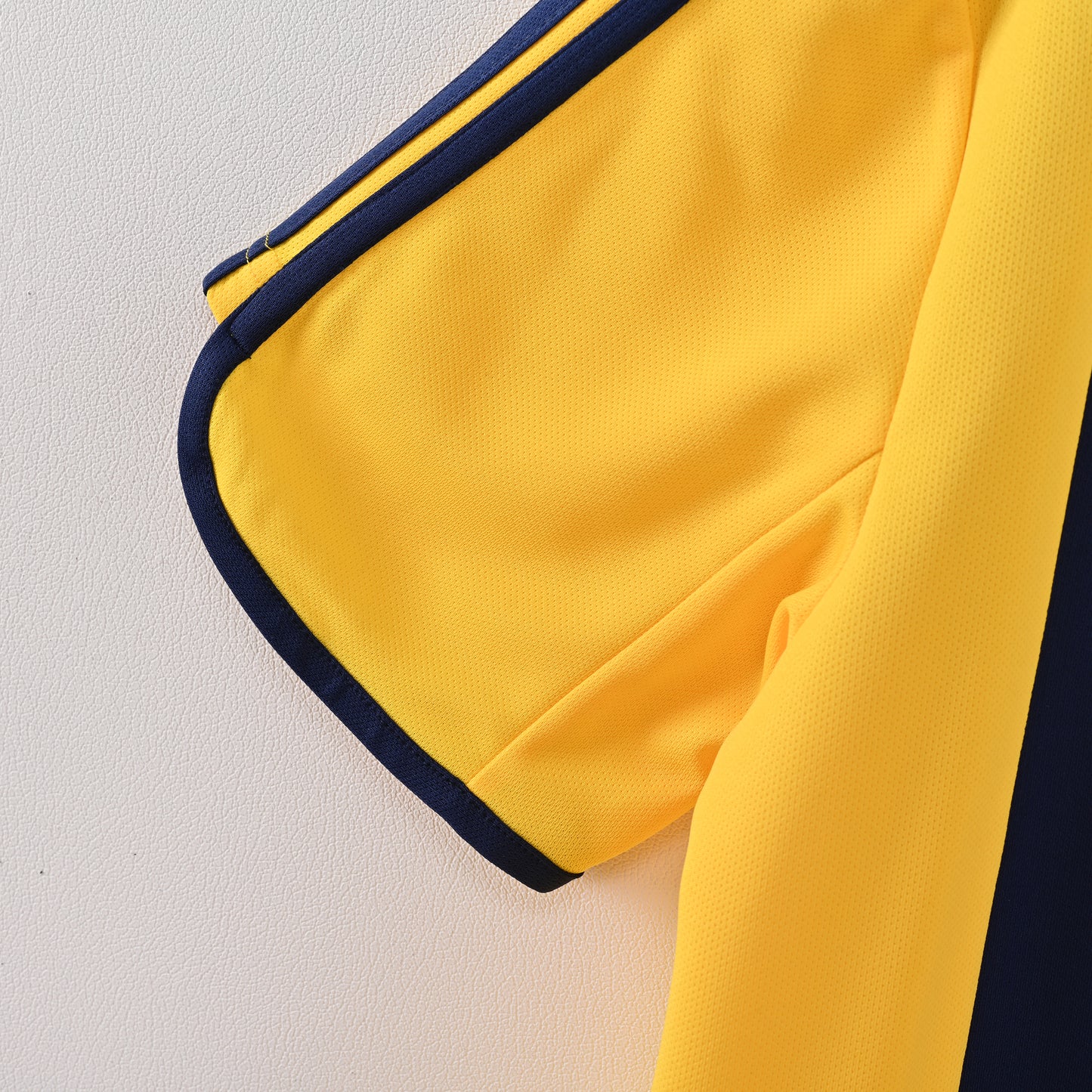 Retro Ajax 2000/01 Jersey