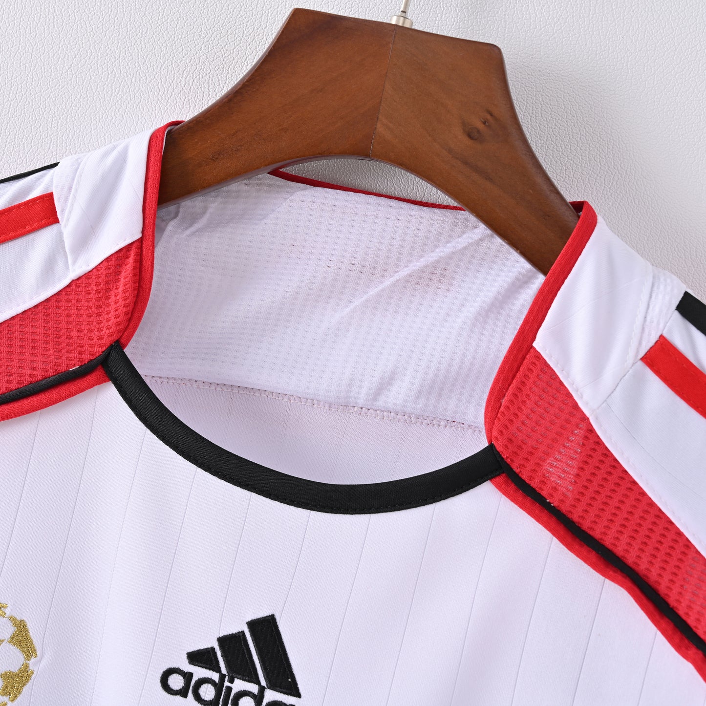 Retro AC Milan 2006/07 Jersey