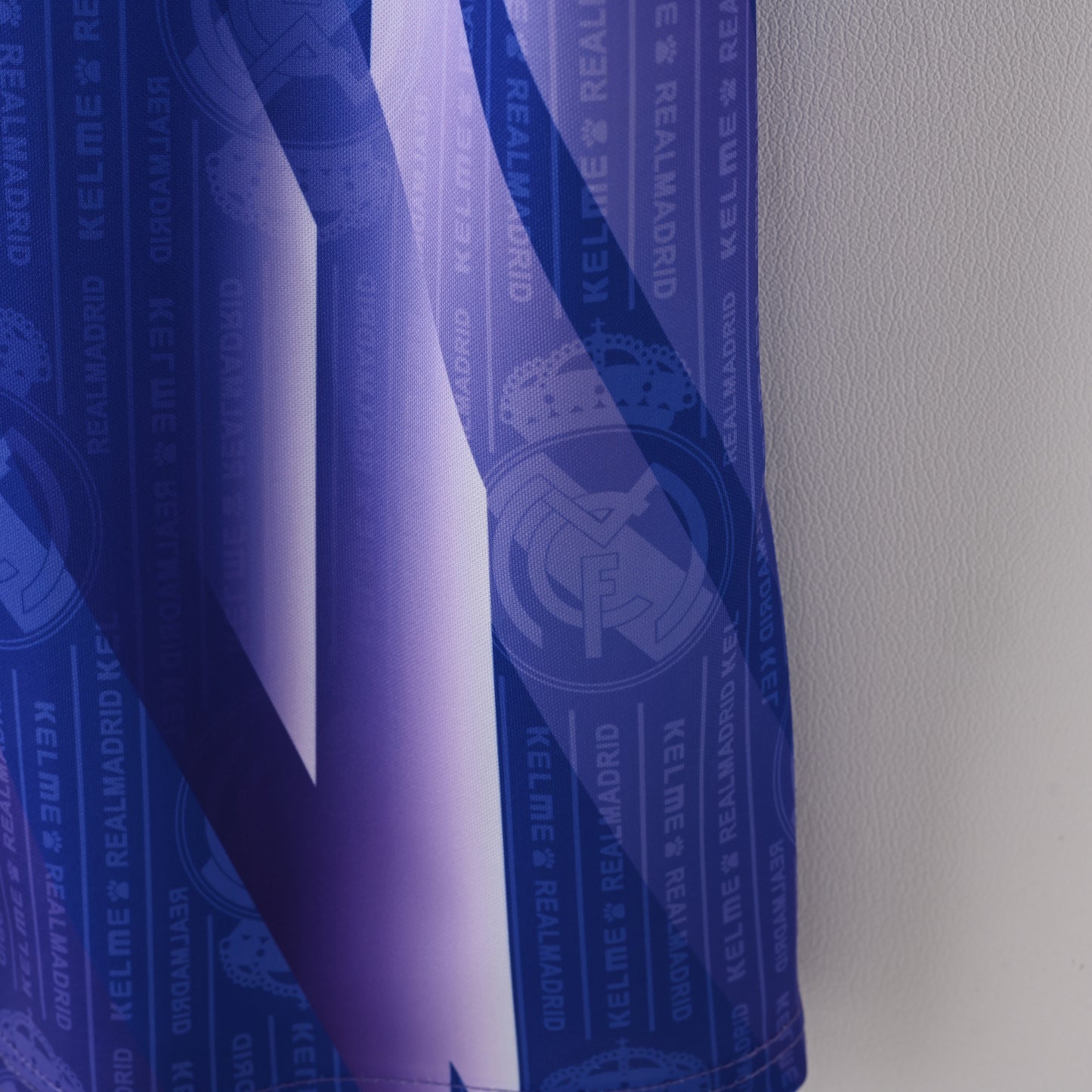 Retro Real Madrid 1996/97 Jersey