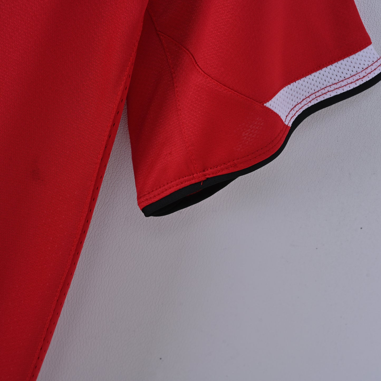 Retro Manchester United 2004/06 Jersey