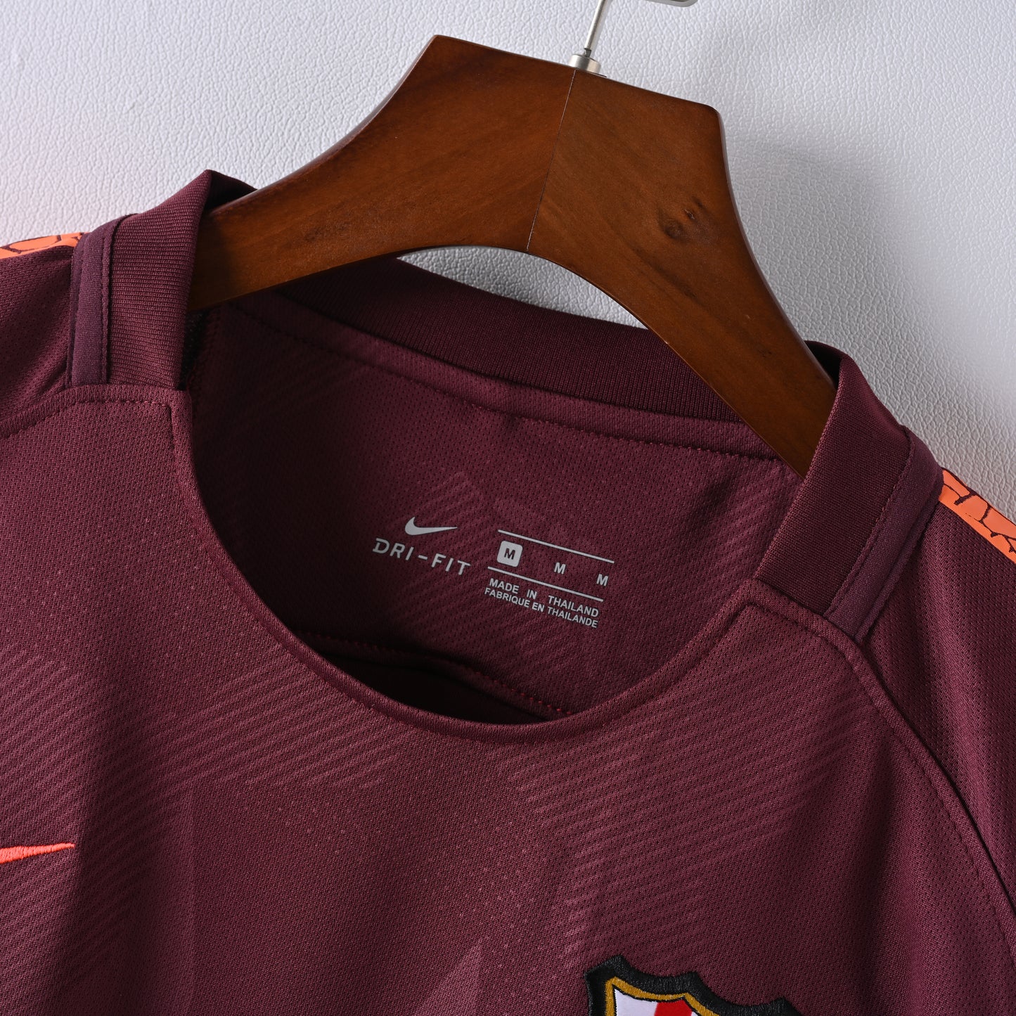Retro Barcelona 2017/18 Jersey
