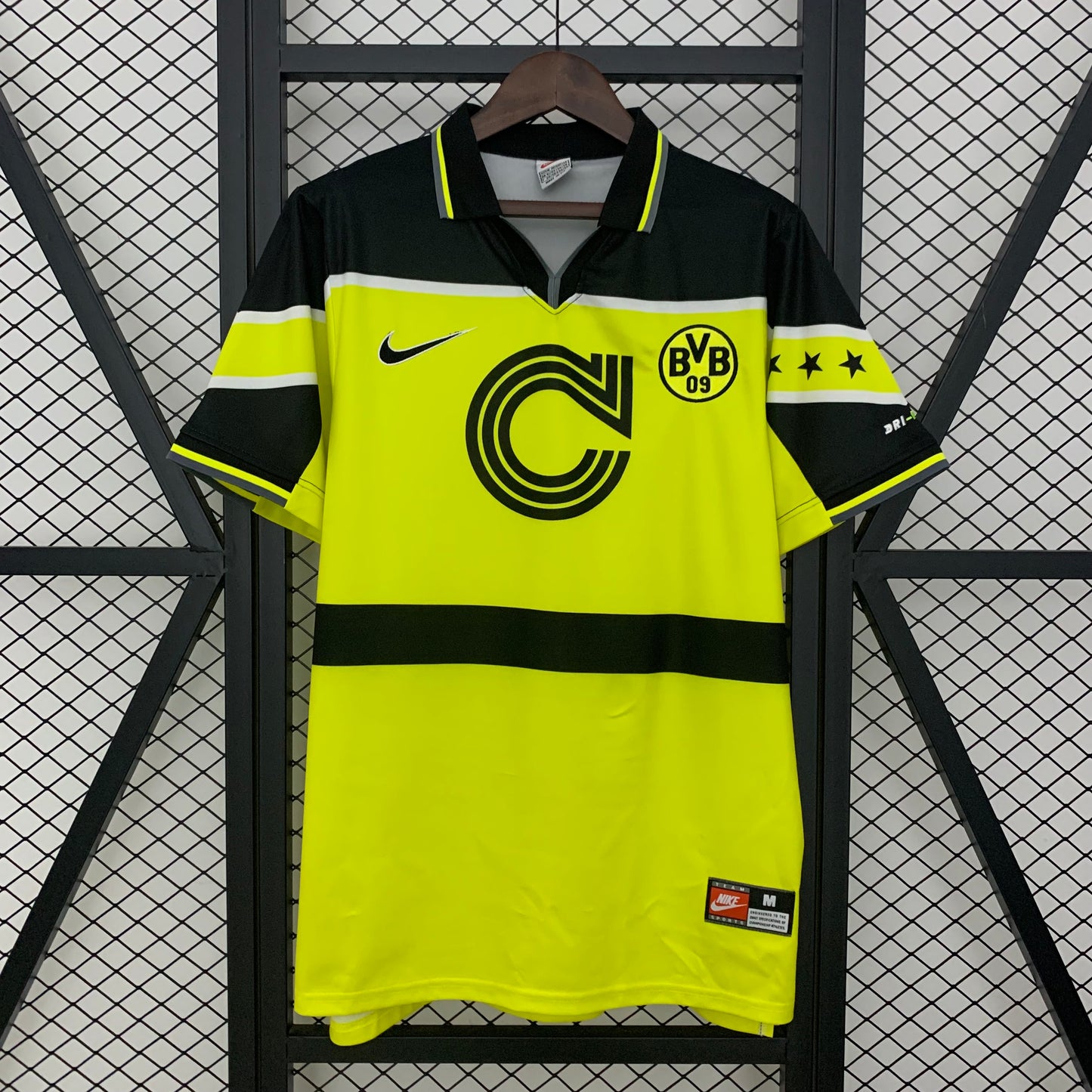 Retro Borussia Dortmund 1996/97 Jersey