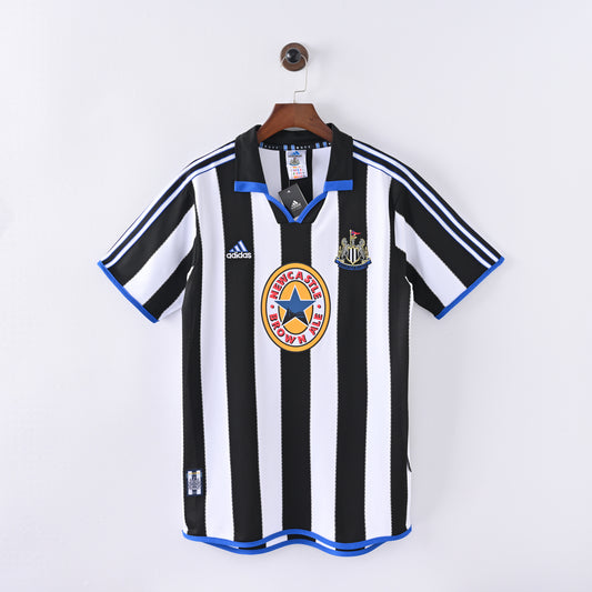 Retro Newcastle United 1999/00 Jersey