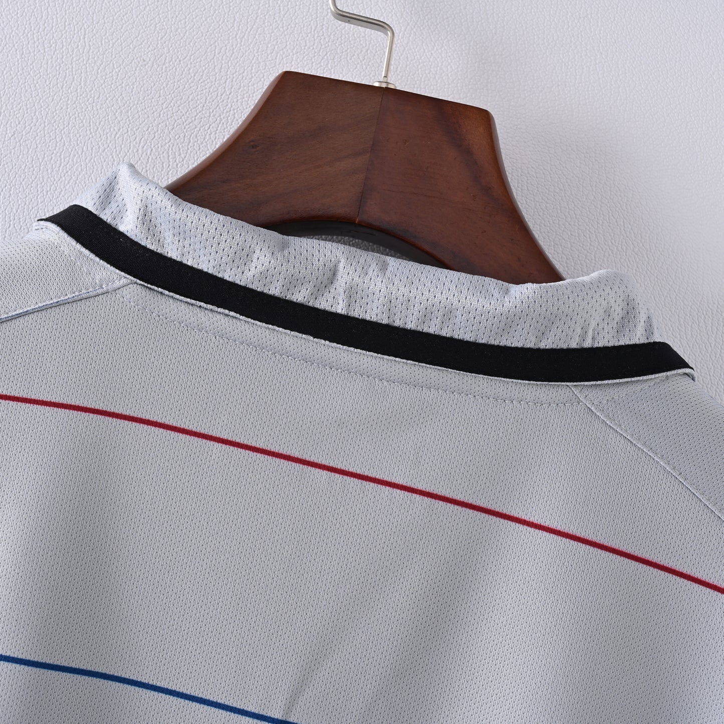 Retro Barcelona 2003/04 Jersey