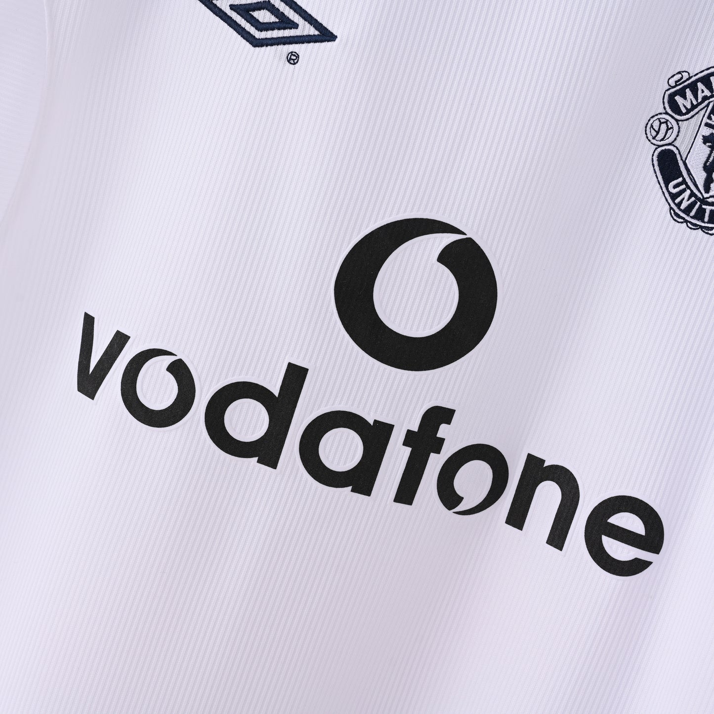 Retro Manchester United 1999/00 Jersey