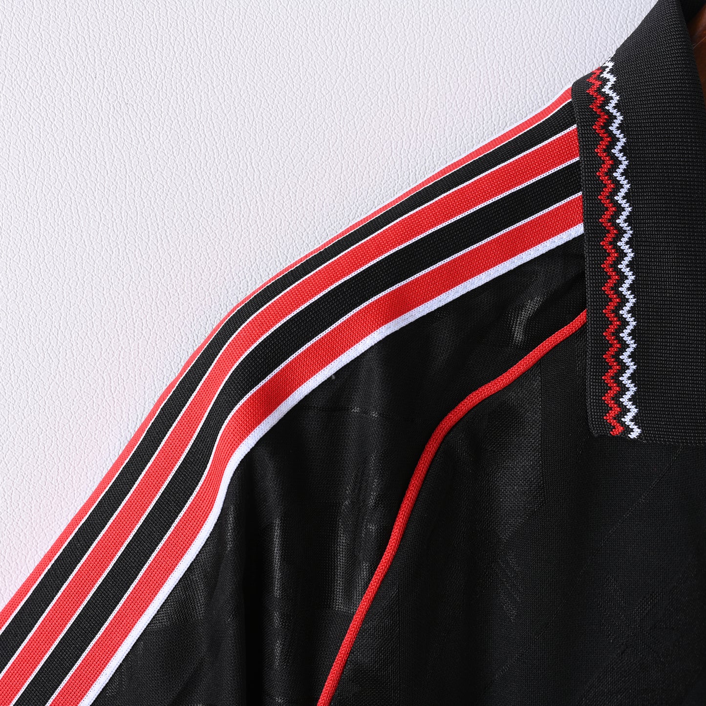 Retro Manchester United 2024/25 Jersey