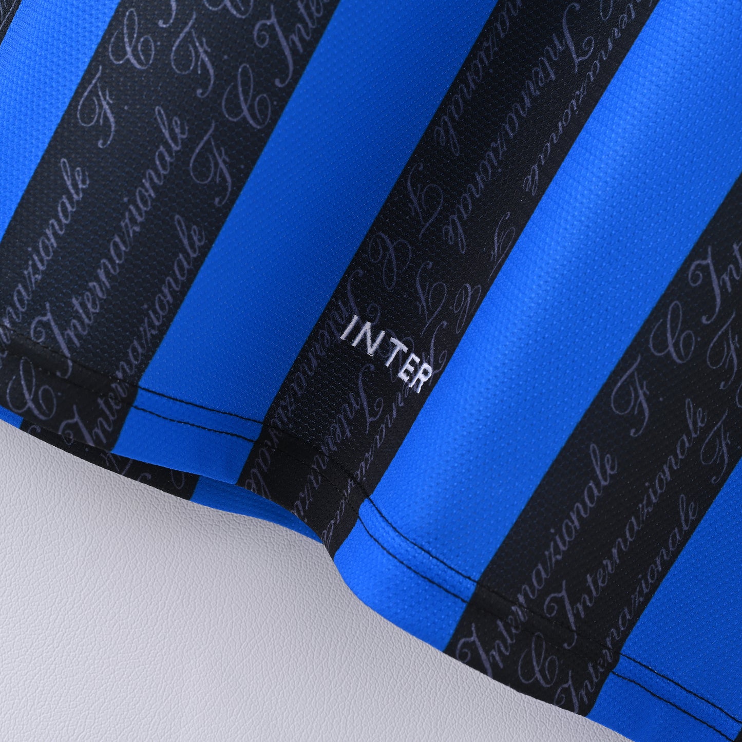 Retro Inter Milan 1997/98 Jersey
