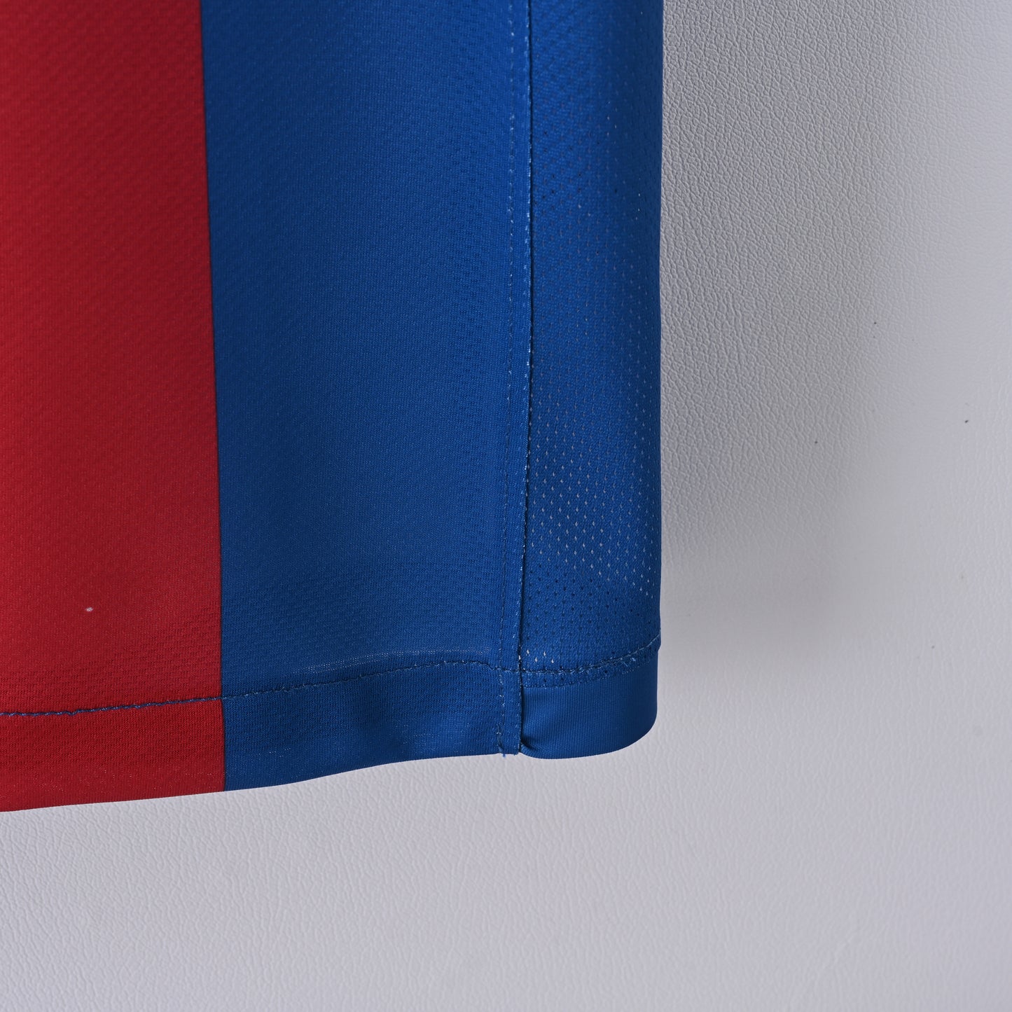 Retro Barcelona 2006/07 Jersey