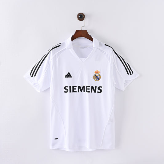 Retro Real Madrid 2005/06 Jersey