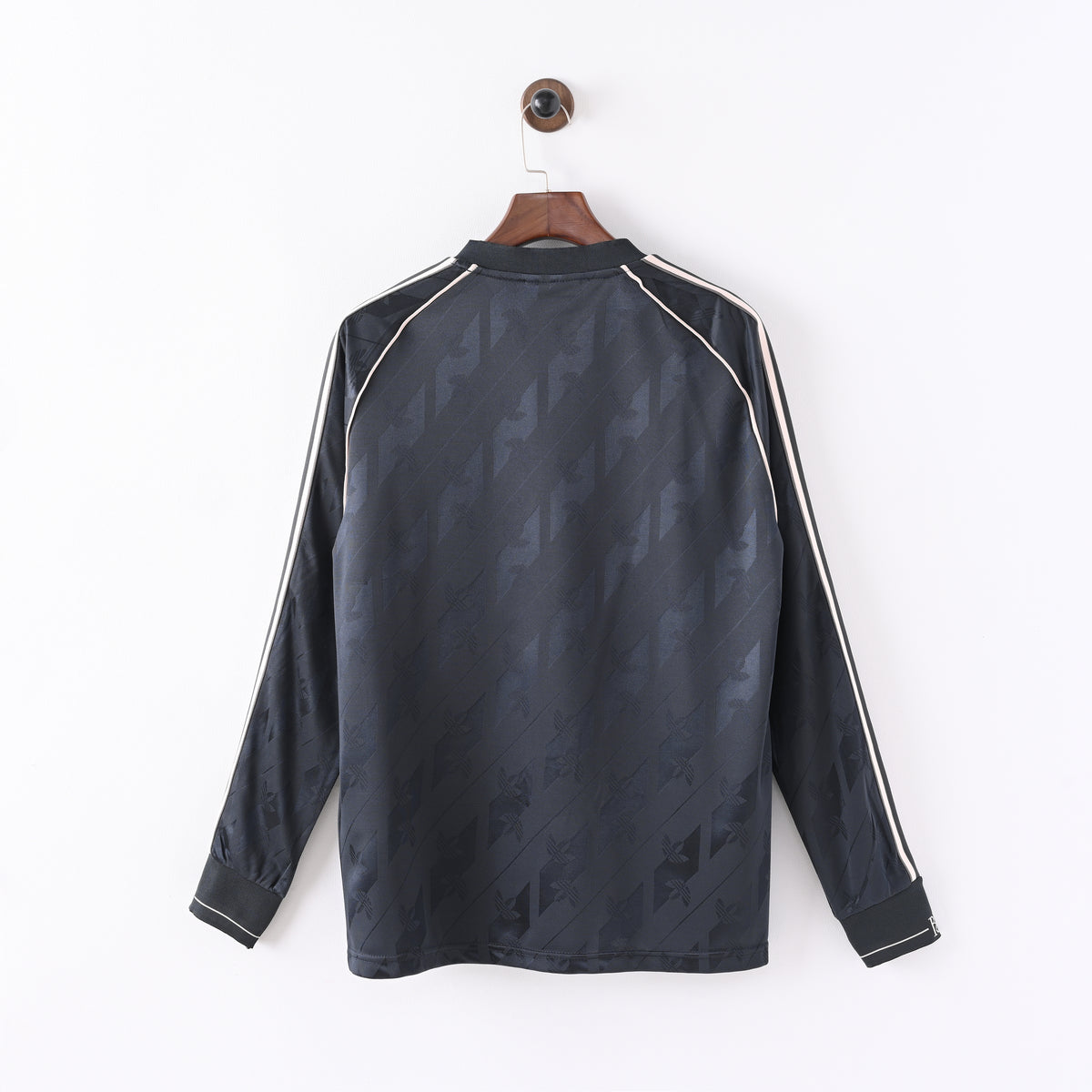 Retro Real Madrid 2024/25 Jersey