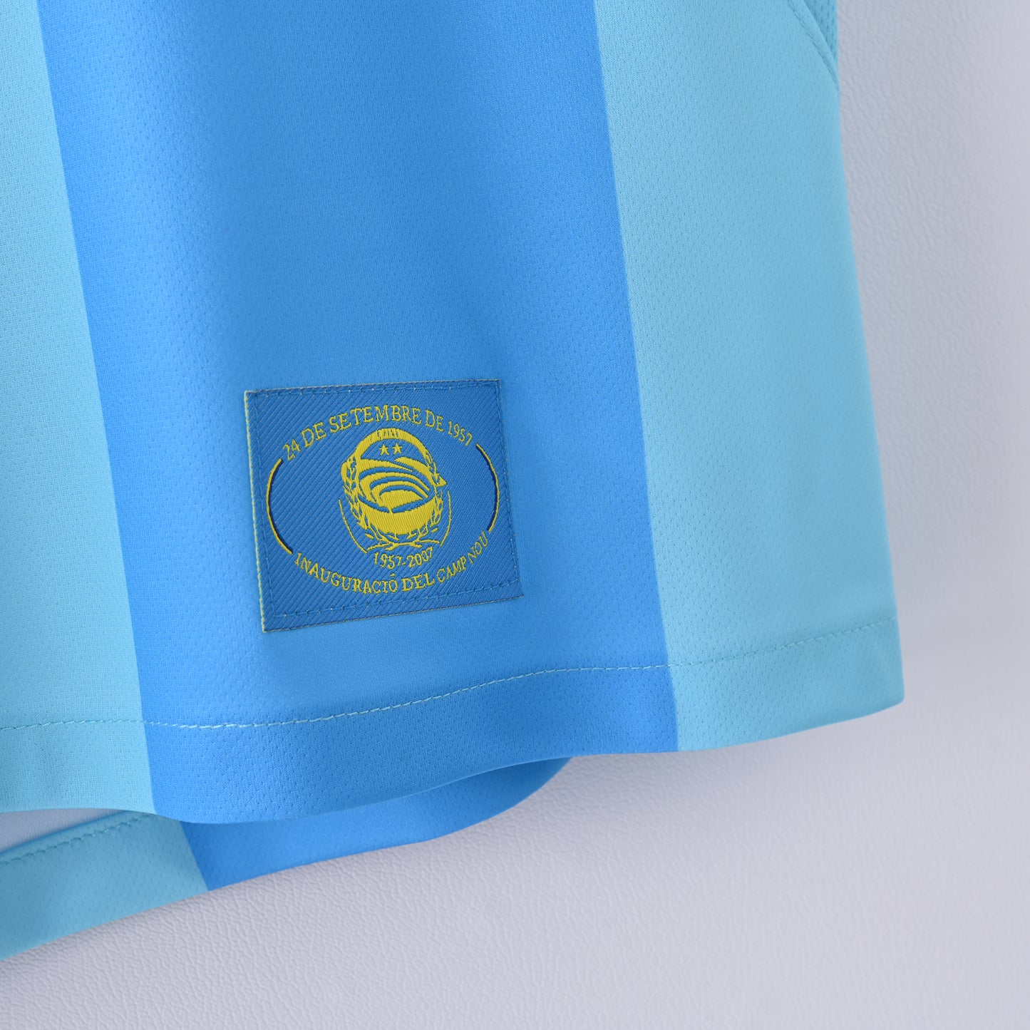 Retro Barcelona 2007/08 Jersey