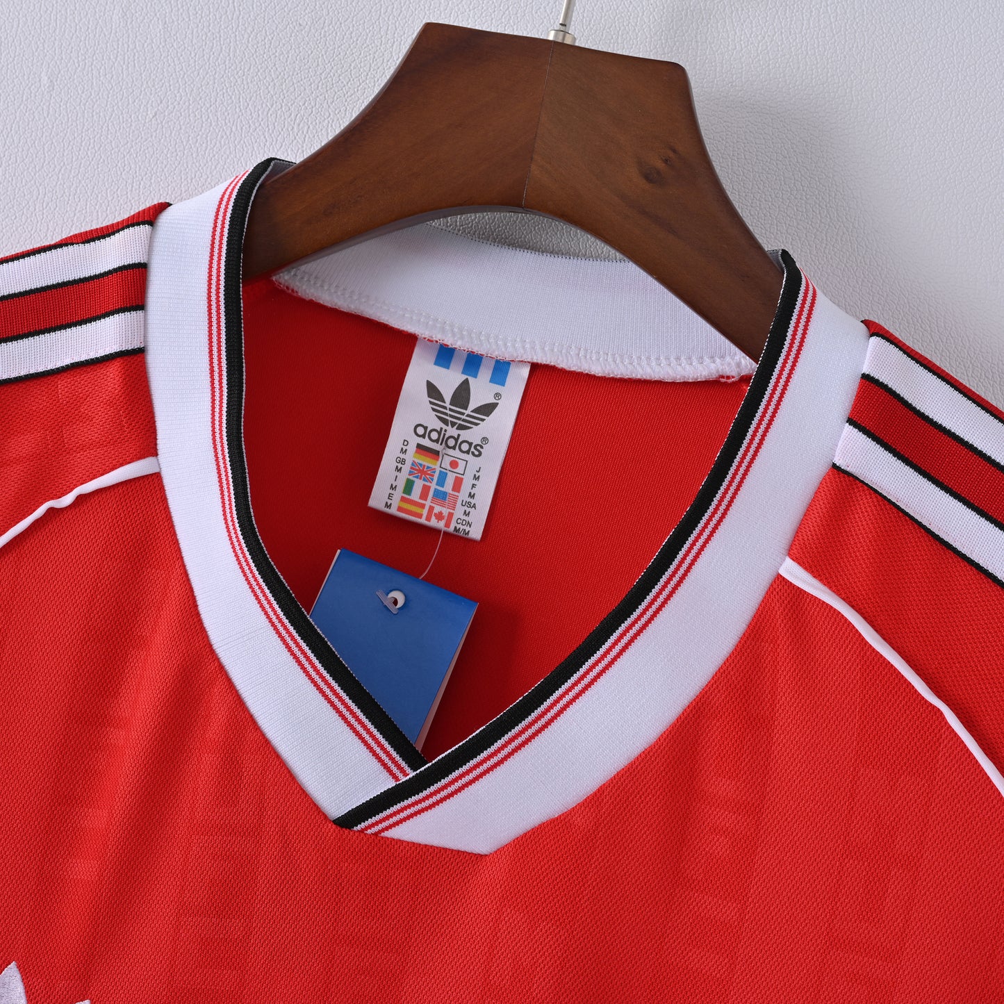 Retro Manchester United 1998/99 Jersey