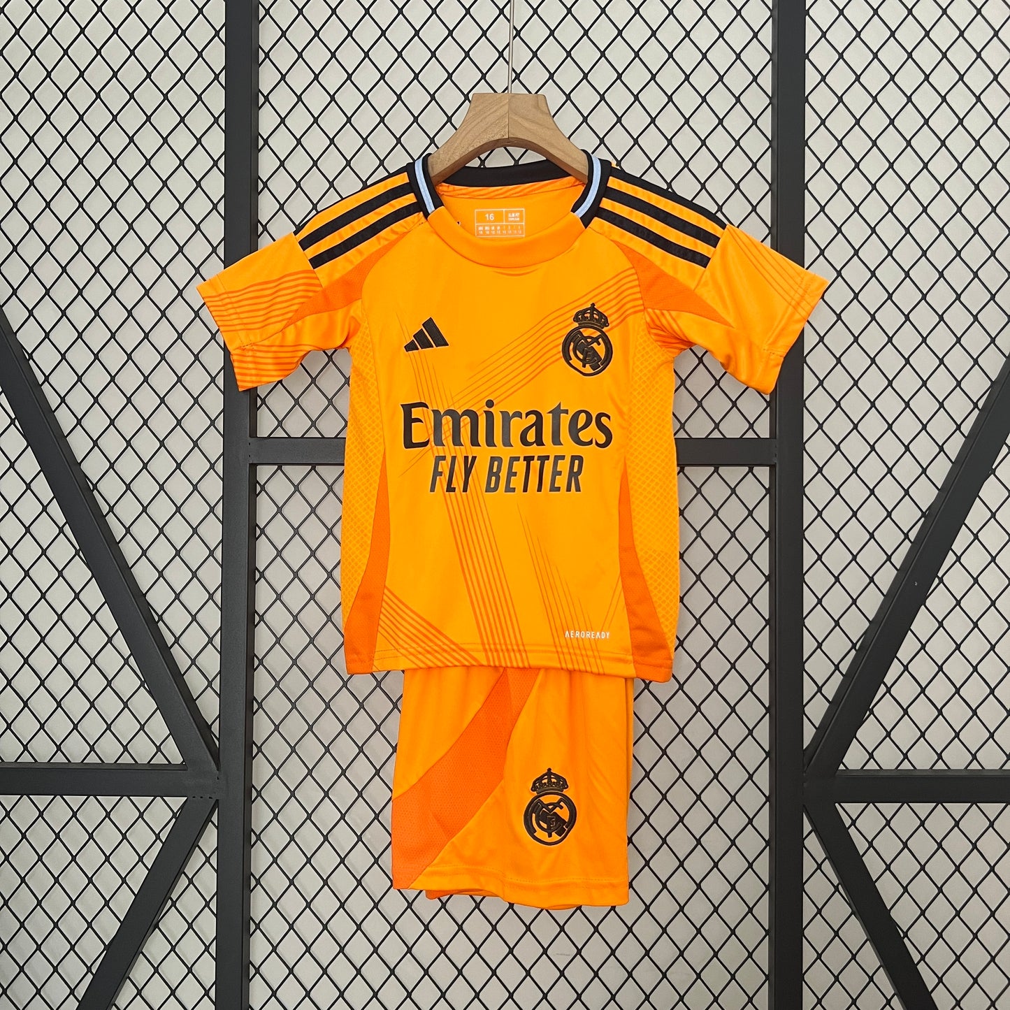 Kids Real Madrid 2024/25 Away Jersey