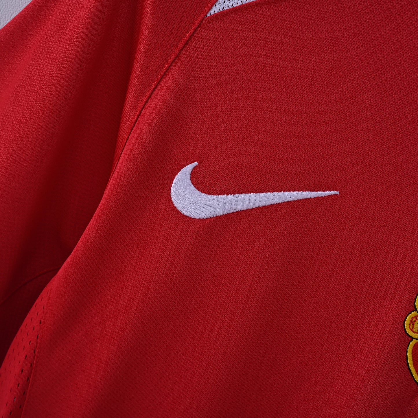 Retro Manchester United 2004/06 Jersey