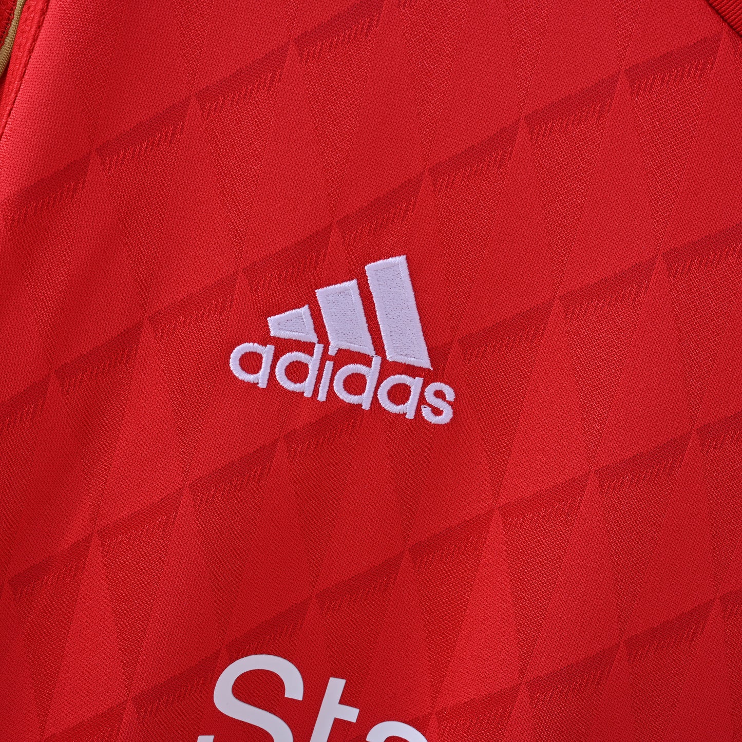 Retro Liverpool FC 2006/07 Jersey