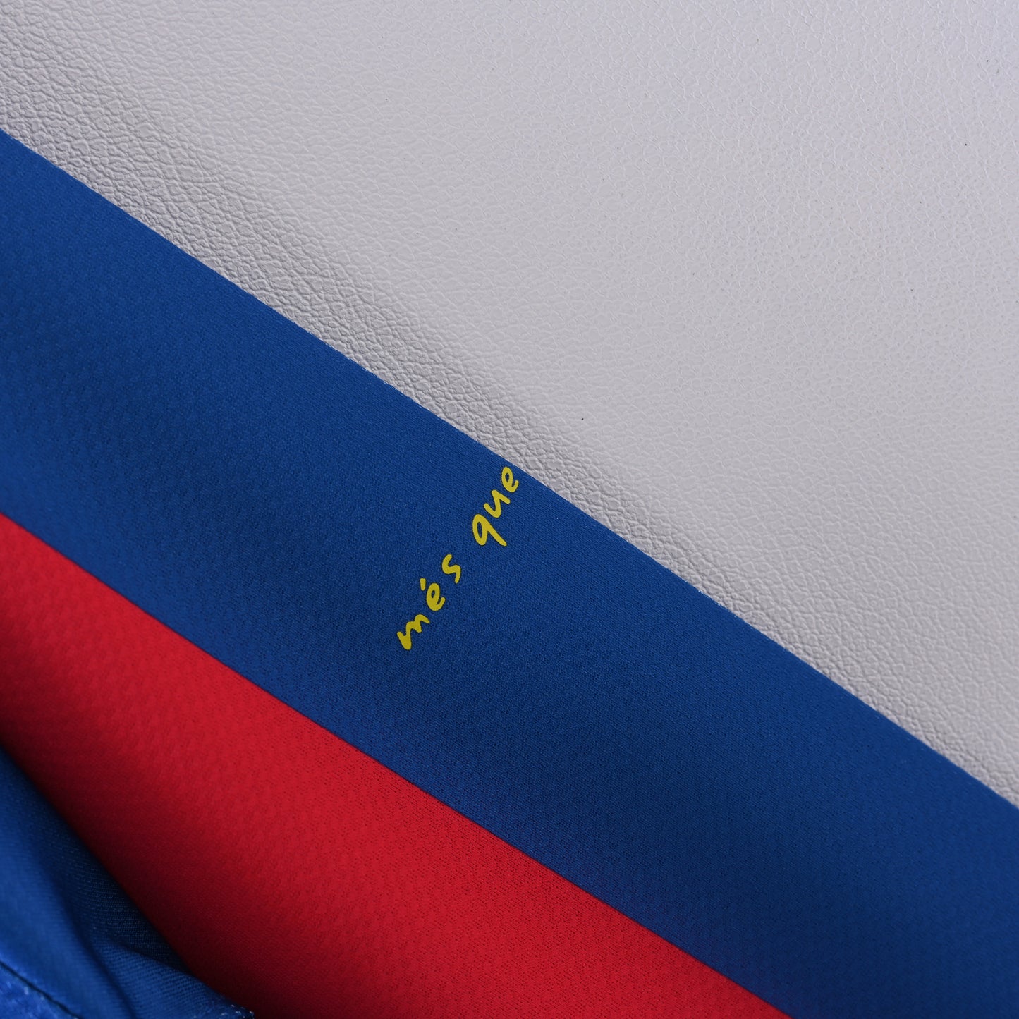 Retro Barcelona 2010/11 Jersey