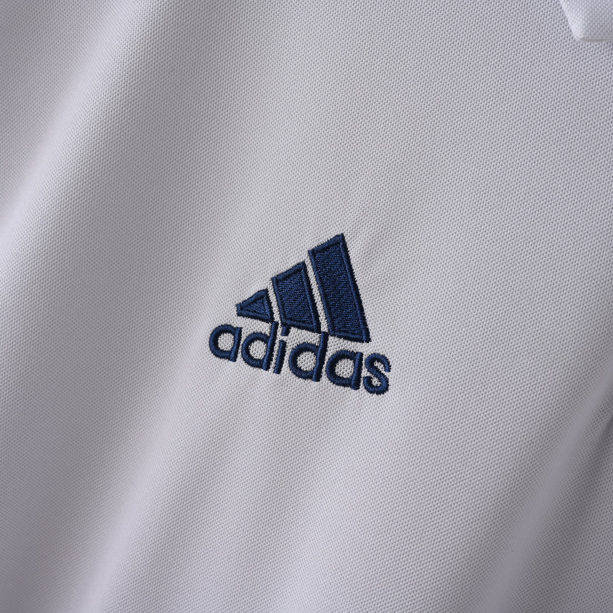 Retro Real Madrid 2016/17 Jersey