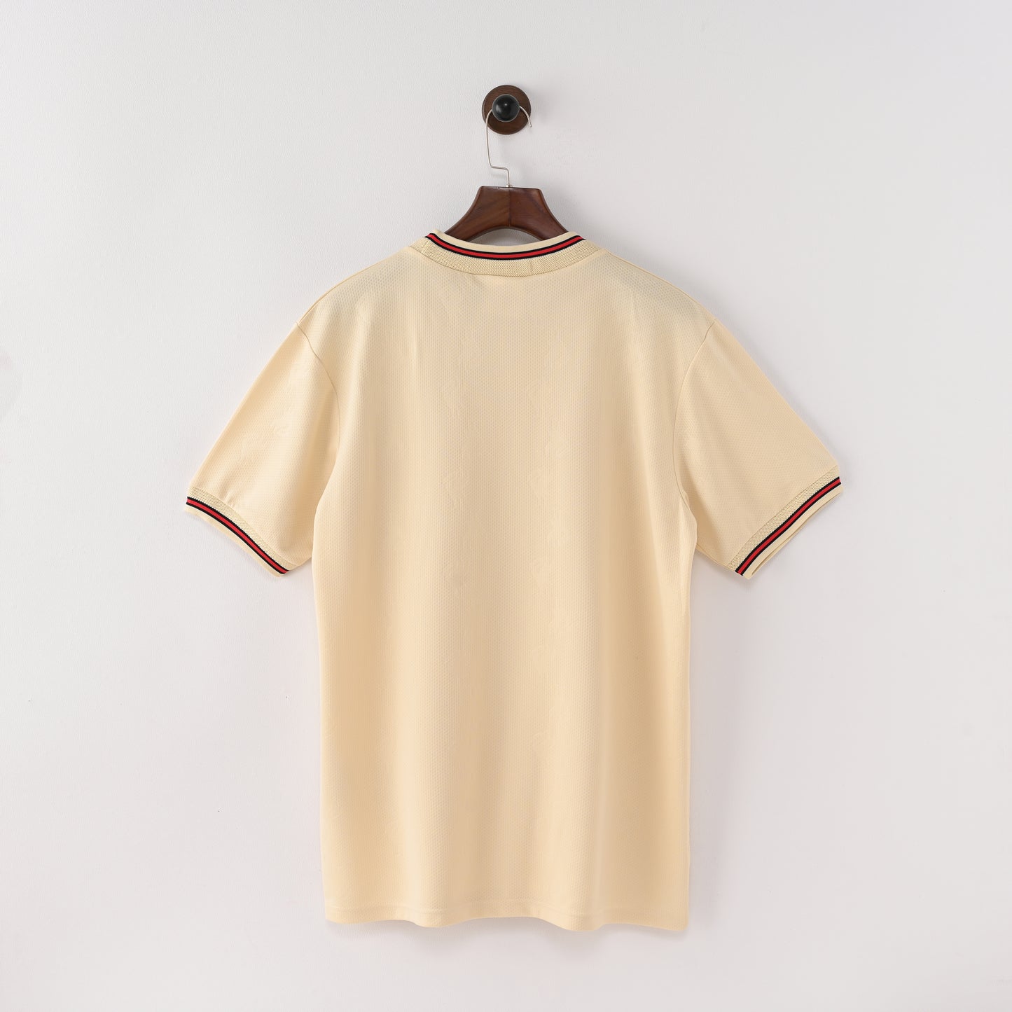 Retro Liverpool FC 1996/97 Jersey