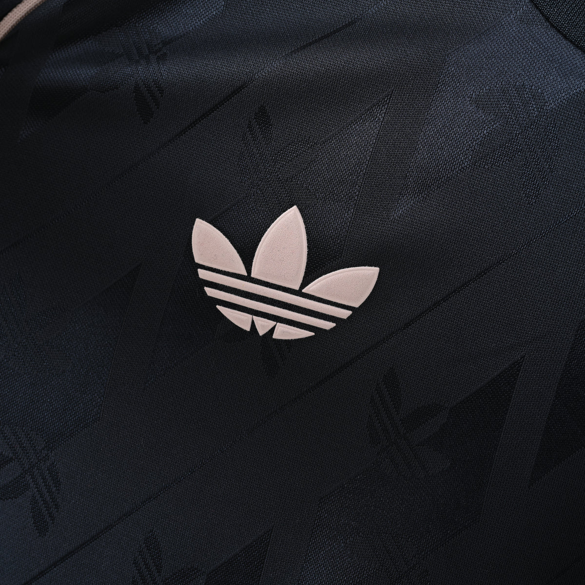 Retro Real Madrid 2024/25 Jersey