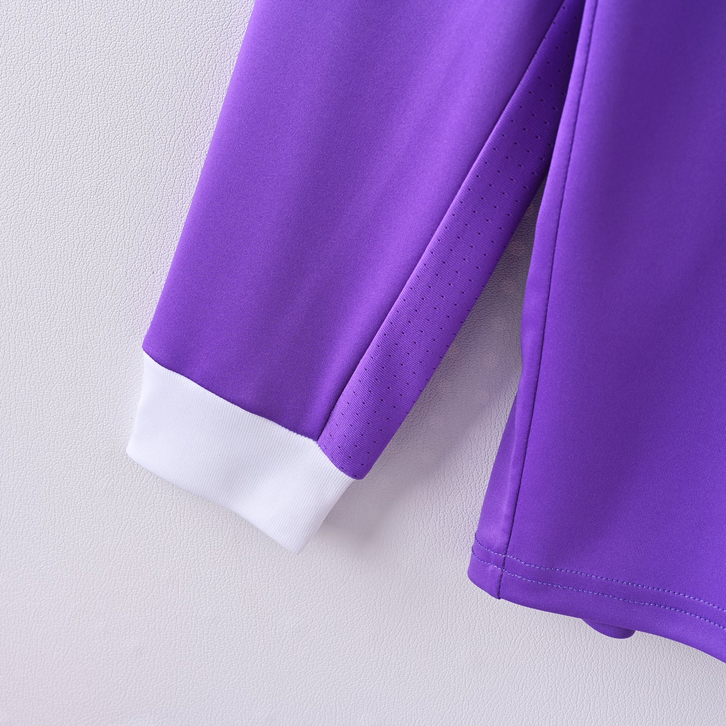 Retro Real Madrid 2016/17 Jersey