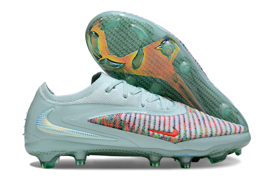 Nike Phantom GX III