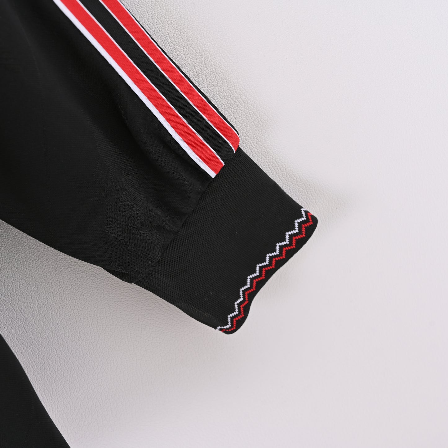 Retro Manchester United 2024/25 Jersey