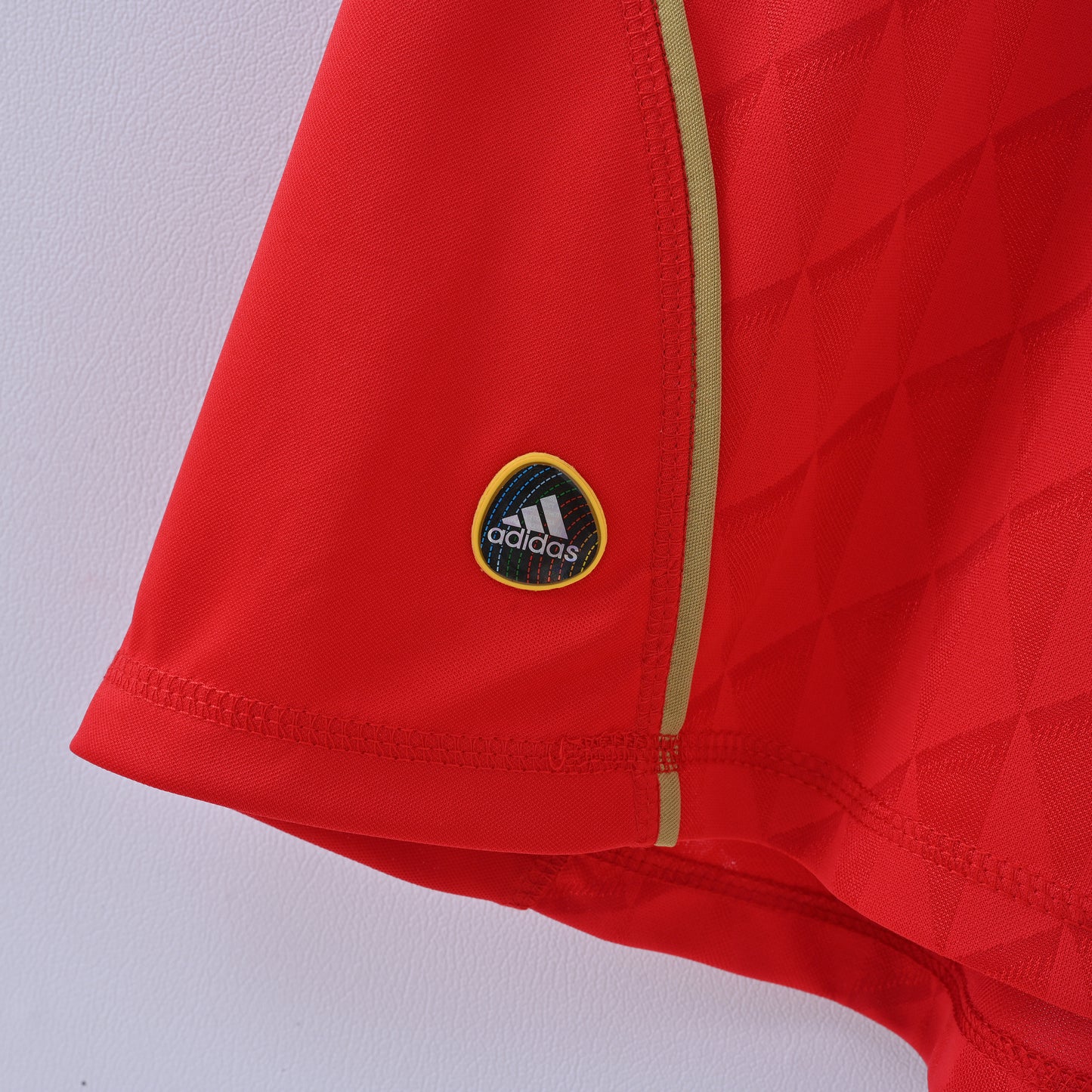 Retro Liverpool FC 2006/07 Jersey