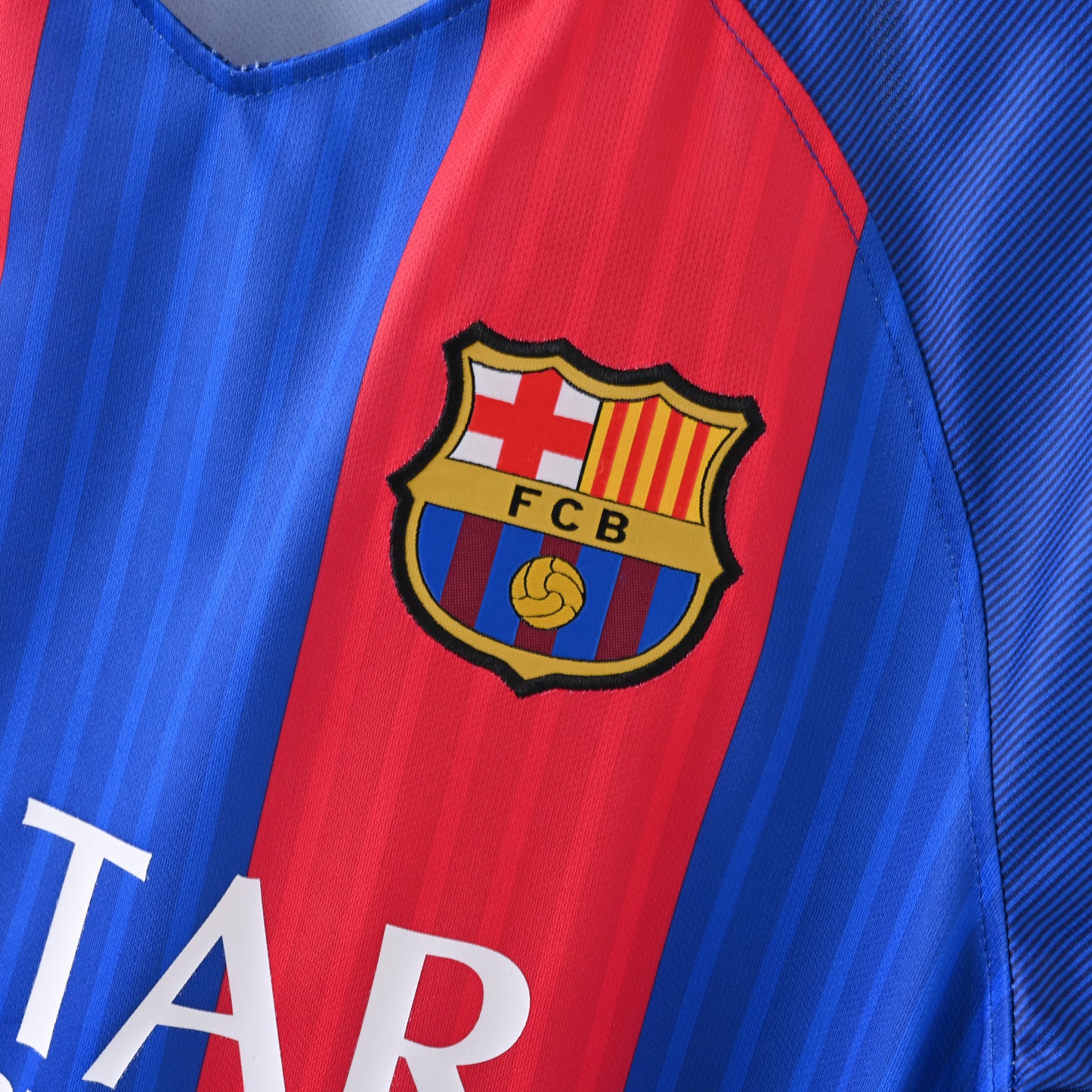 Retro Barcelona 2016/17 Jersey