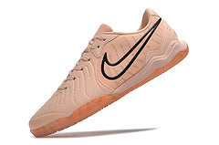 Nike Legend 10