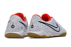 Nike Legend 10