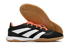 Predator 24 Futsal