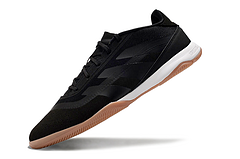 Predator 24 Futsal