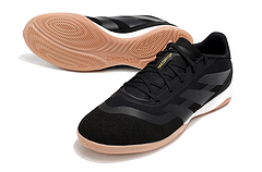 Predator 24 Futsal