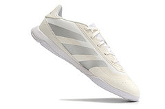 Predator 24 Futsal