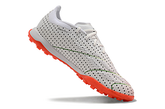 Predator 24 Turf