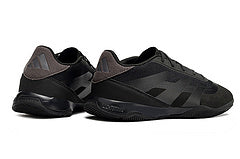 Predator 24 Futsal