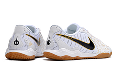 Nike Legend 10