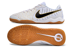 Nike Legend 10